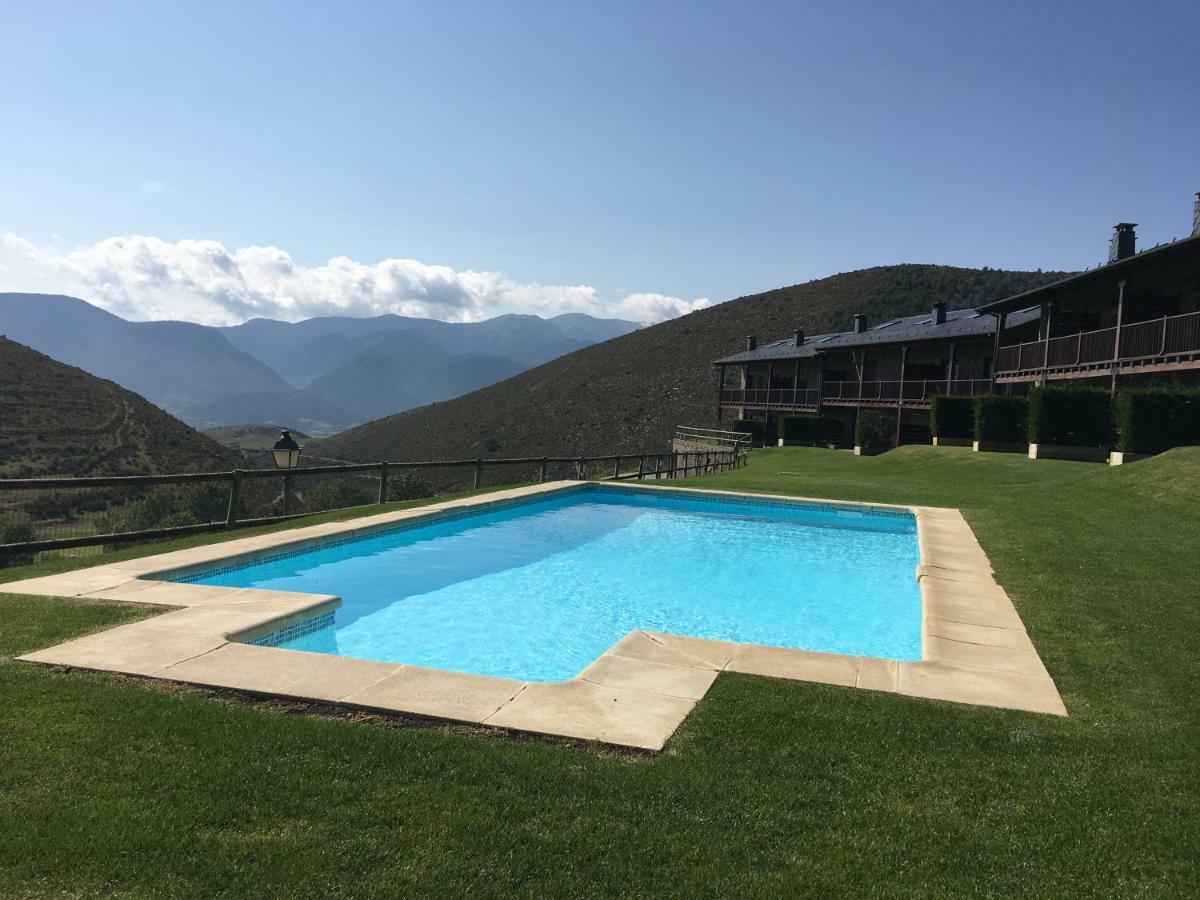 ベイベル・デ・サルダーニャ Elegante Casa En La Cerdanaヴィラ エクステリア 写真